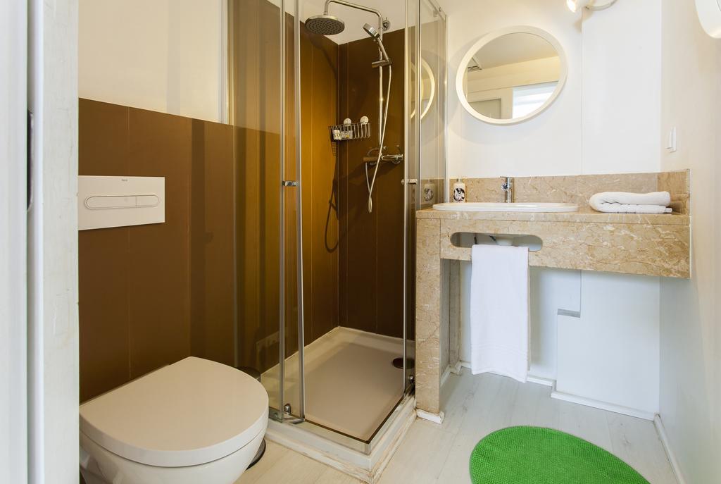 Joivy Alfama 35 Apartments Lisbon Exterior photo