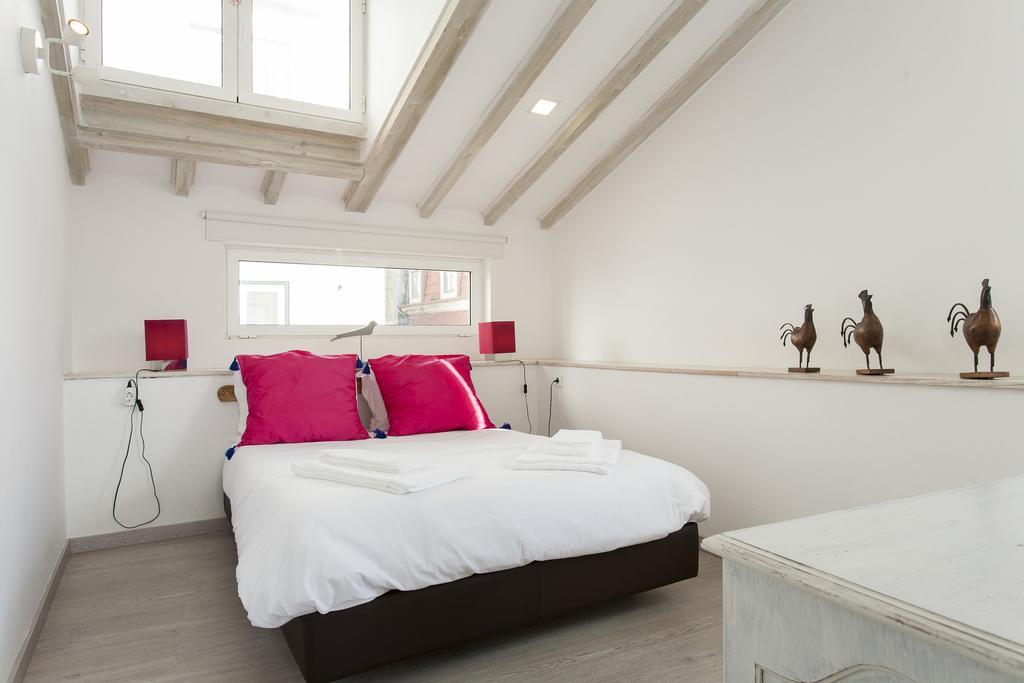 Joivy Alfama 35 Apartments Lisbon Exterior photo